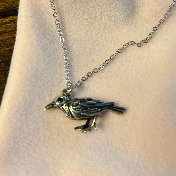 Raven “Nevermore” necklace - Picture 2 of 4